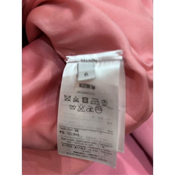 VALENTINO Pink Crêpe Couture Bell Sleeve Dress Sz 6 Like New - Picture 10 of 12